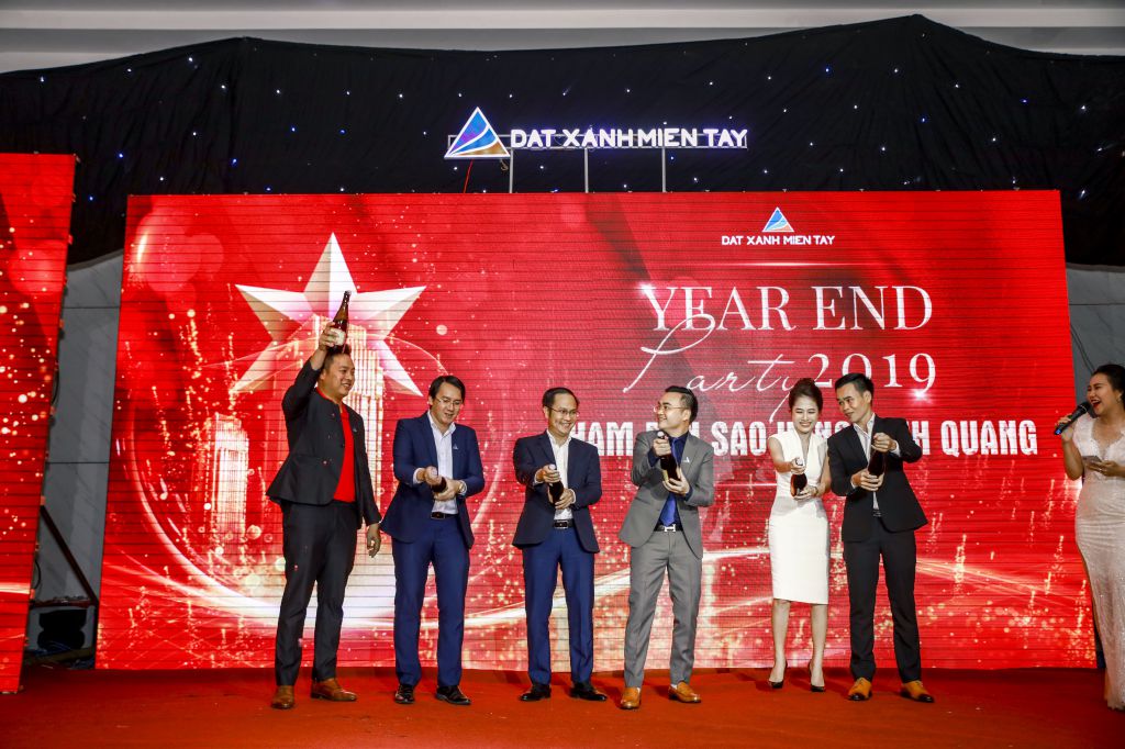 YEAR END PARTY DXMT 2019_11